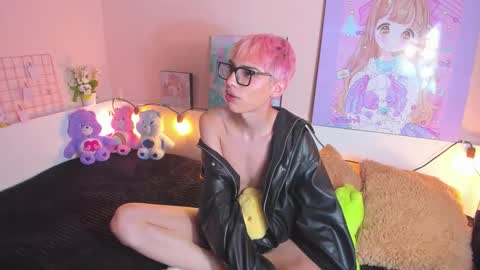 Snapshot of strawberry_kitty_ chatting on 11-05-25, 03:01 strawberry_kitty_ online show from 11-05-25, 03:01