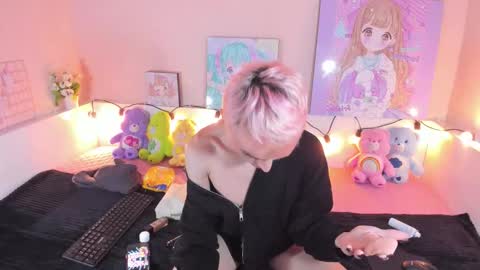 Snapshot of strawberry_kitty_ chatting on 11-15-25, 11:21 strawberry_kitty_ online show from 11-15-25, 11:21