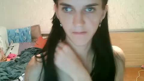 Strawberry Storm online show from 09-27-25, 08:58