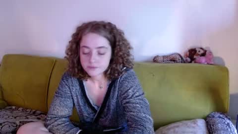 Strawberrylotsacake online show from 10-23-25, 03:44