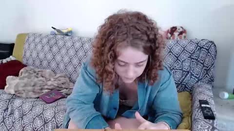 Strawberrylotsacake online show from 11-30-25, 05:50