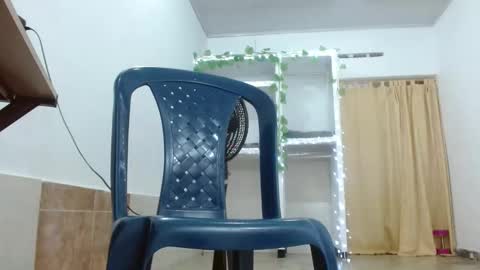 Snapshot of strawberrysexy735 chatting on 11-02-25, 03:03 Dulce online show from 11-02-25, 03:03