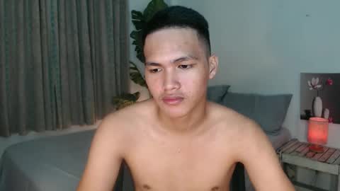 Snapshot of strawhot_joey chatting on 03-11-26, 04:57 JOEY online show from 03-11-26, 04:57