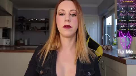 Amorina online show from 02-18-25, 09:54