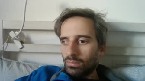 Snapshot of stroke1 chatting on 01-29-25, 11:20 stroke1 online show from 01-29-25, 11:20