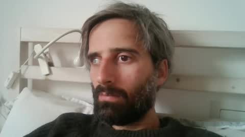 Snapshot of stroke1 chatting on 03-11-25, 08:30 stroke1 online show from 03-11-25, 08:30