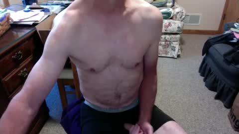 Snapshot of strokerace4020 chatting on 09-10-25, 05:46 strokerace4020 online show from 09-10-25, 05:46