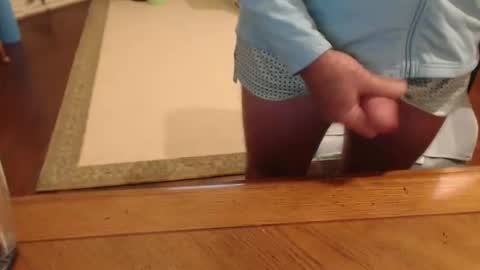 Snapshot of stromg2000 chatting on 01-05-26, 05:49 stromg2000 online show from 01-05-26, 05:49