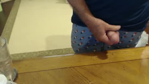 Snapshot of stromg2000 chatting on 03-26-26, 09:09 stromg2000 online show from 03-26-26, 09:09