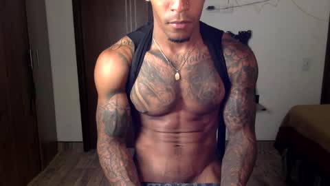 Snapshot of strong_blackboy chatting on 02-06-26, 03:00 strong blackboy online show from 02-06-26, 03:00