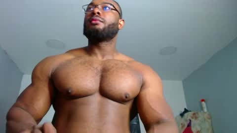 strong_george1 online show from 01-08-25, 11:09