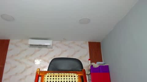 strong_george1 online show from 01-24-25, 09:15