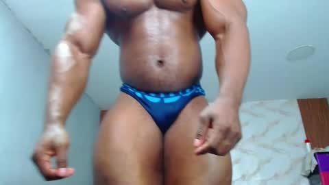 strong_george1 online show from 01-25-25, 12:17