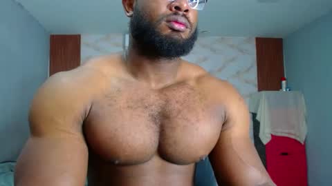 strong_george1 online show from 02-25-25, 11:55