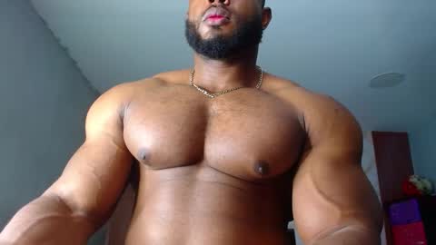 strong_george1 online show from 12-15-25, 02:05