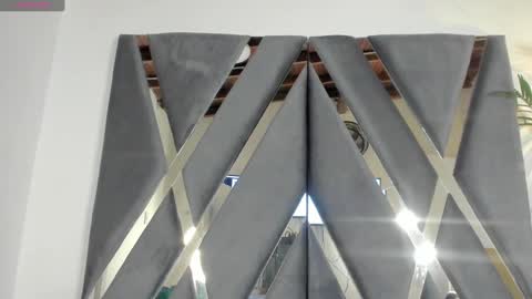 Alexa   online show from 03-11-25, 11:01