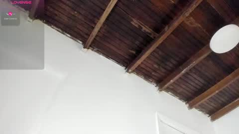 Snapshot of strong_girl_ chatting on 06-16-26, 11:02 Alexa online show from 06-16-26, 11:02