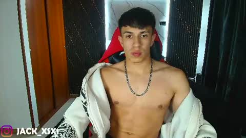 Snapshot of strong_jackxxx chatting on 07-04-26, 05:13 Daddy Jack online show from 07-04-26, 05:13