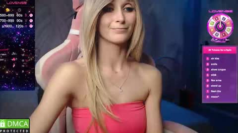 Snapshot of strongalice chatting on 02-09-26, 10:36 The best athletic body on the site online show from 02-09-26, 10:36