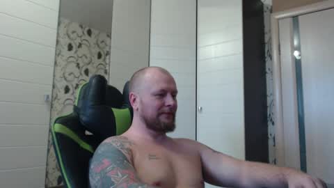 Alex online show from 03-08-26, 01:04