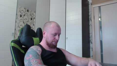 Alex online show from 04-11-26, 10:41