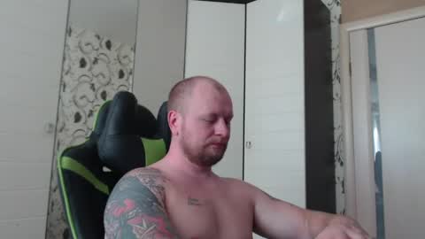 Alex online show from 05-19-26, 07:47