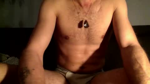 Snapshot of strongelvis chatting on 12-20-25, 06:04 strongelvis online show from 12-20-25, 06:04