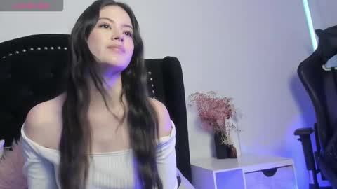 sttrawberry online show from 11-29-25, 09:51