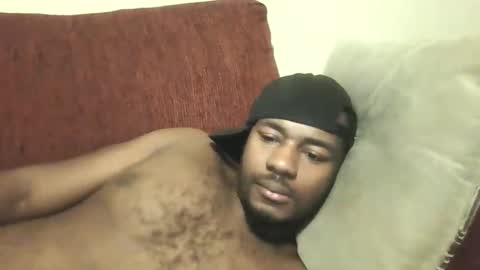 Snapshot of stud4cougar chatting on 11-06-25, 02:12 stud4cougar online show from 11-06-25, 02:12