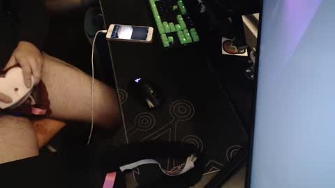 Snapshot of stud69861714 chatting on 11-30-25, 06:06 stud69861714 online show from 11-30-25, 06:06