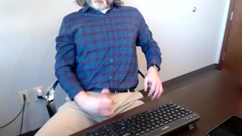 studbro41 online show from 03-12-25, 06:33