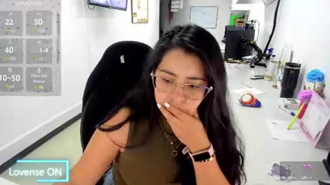 Snapshot of studcb_ chatting on 07-06-26, 11:07 studcb_ online show from 07-06-26, 11:07