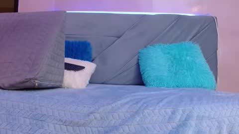 Snapshot of studentdeivy chatting on 02-07-26, 09:57 DEIVY online show from 02-07-26, 09:57