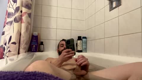 Snapshot of studmuffinizer3000 chatting on 12-22-24, 08:58 Stud online show from 12-22-24, 08:58