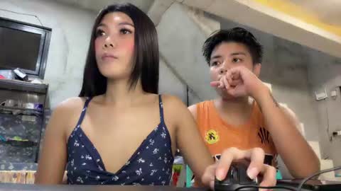 Snapshot of stunna999 chatting on 06-25-26, 05:06 Mika online show from 06-25-26, 05:06