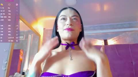 Snapshot of stusha chatting on 05-24-26, 01:16 Stusha online show from 05-24-26, 01:16