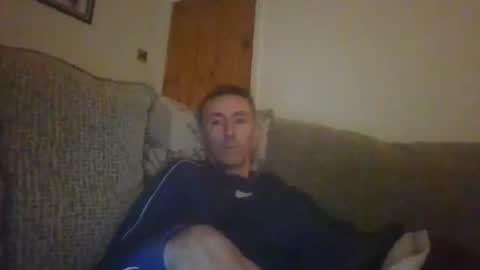 stuuuey73 online show from 10-14-25, 09:48