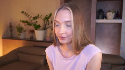 Mure online show from 04-18-26, 05:55