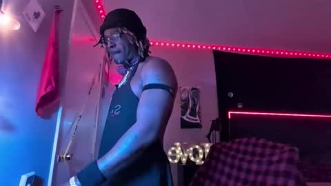 Hot Chocolate online show from 03-16-26, 07:07