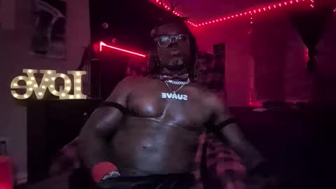 Snapshot of suavechocolatecity chatting on 05-24-26, 07:57 Hot Chocolate online show from 05-24-26, 07:57