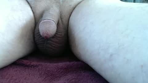 Snapshot of sub_boy2 chatting on 12-23-24, 05:32 sub online show from 12-23-24, 05:32