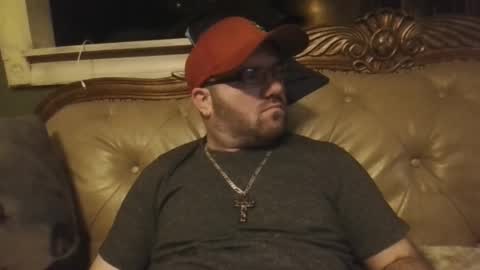 Snapshot of sub_michael41 chatting on 02-08-26, 04:05 sub_michael41 online show from 02-08-26, 04:05