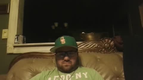 Snapshot of sub_michael41 chatting on 03-18-26, 05:43 sub_michael41 online show from 03-18-26, 05:43