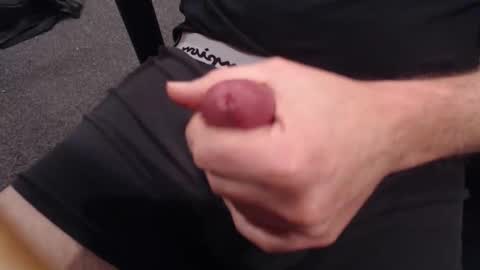 Snapshot of sub_to_serve chatting on 11-21-25, 07:12 sub_to_serve online show from 11-21-25, 07:12