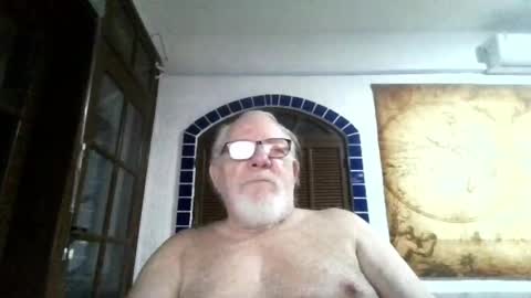Snapshot of subbtmpig4u chatting on 05-18-26, 01:56 SubBtmPig4U online show from 05-18-26, 01:56