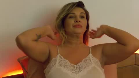 Snapshot of sublimecarla chatting on 05-14-26, 01:45 Carla online show from 05-14-26, 01:45