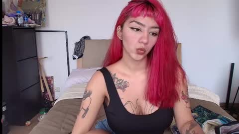 Snapshot of sublimetouch chatting on 06-02-26, 08:44 Zoe online show from 06-02-26, 08:44