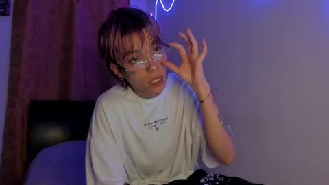 nico online show from 04-08-26, 10:43