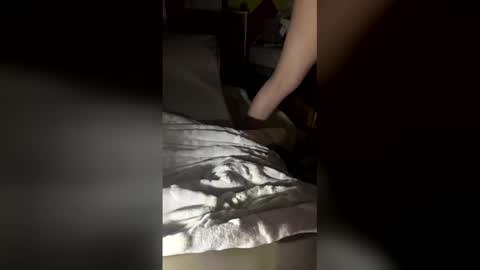 subsqrtfreak online show from 04-15-26, 09:16