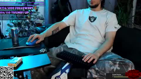 Snapshot of substanc3 chatting on 12-22-25, 04:37 Im Substanc3 online show from 12-22-25, 04:37